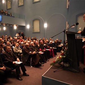 Poziv kardinala Bozanića svećenicima Zagrebačke nadbiskupije uz Sinodalni hod